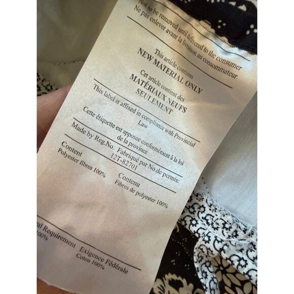 IKEA pillowcases 2 ft x 2 ft black white floral pattern classic - Picture 5 of 5